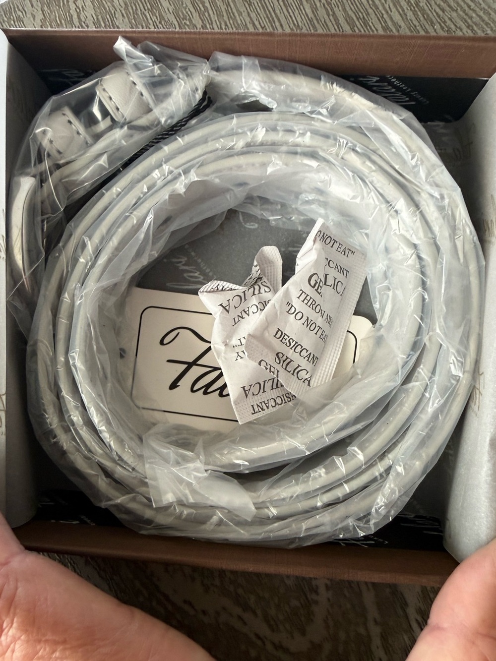 Falari Leather Belt in Light Gray New